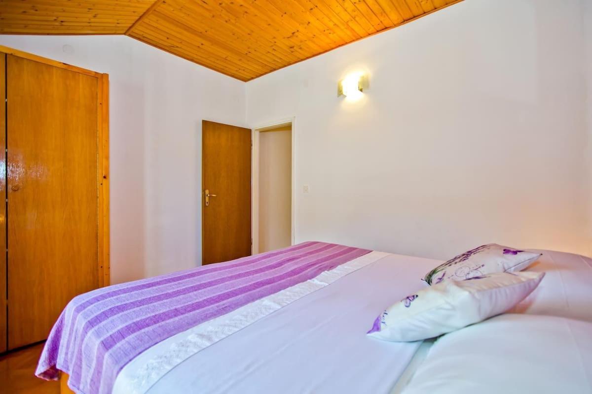 Zastražišće Villa Mateljan מראה חיצוני תמונה