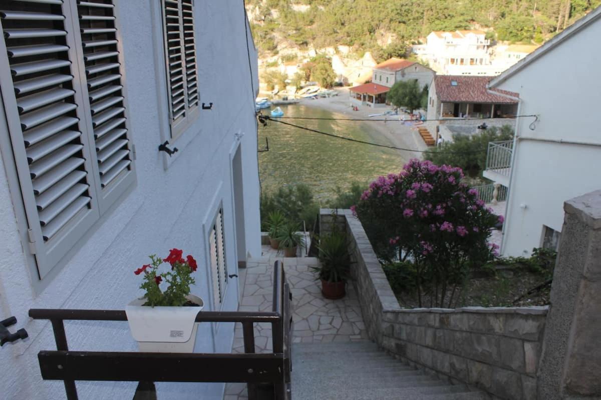 Zastražišće Villa Mateljan מראה חיצוני תמונה