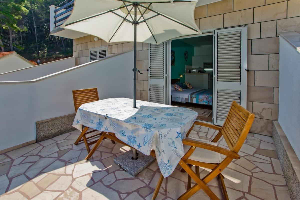 Zastražišće Villa Mateljan מראה חיצוני תמונה