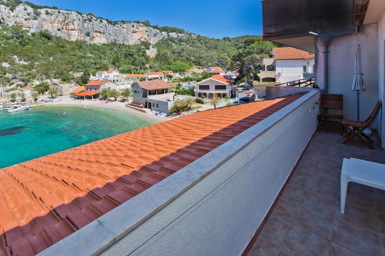 Zastražišće Villa Mateljan מראה חיצוני תמונה